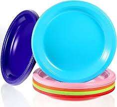 FLAT DISPOSABLE PLATES